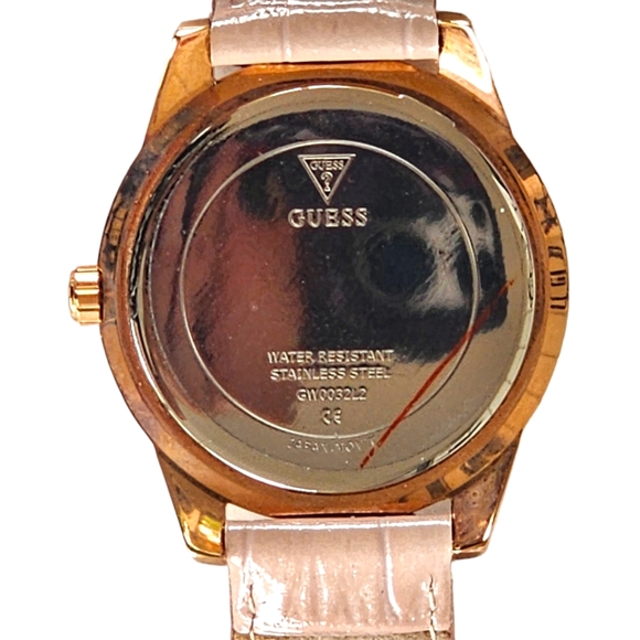 New GUESS SPARKLING PINK LIMITED EDITION 38MM PINK GENUINE LEATHER WATCH - Picture 7 of 10